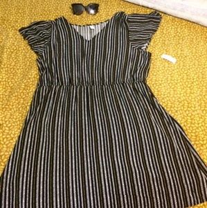 A-line gathered at the waist striped dress